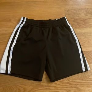 Athletic shorts